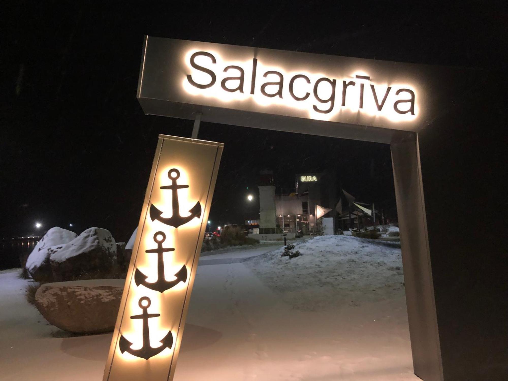 Dzivoklis Bocmana Laukums 2, Salacgrīva Extérieur photo